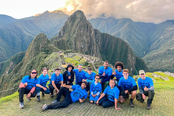 Vandre Inkastien til Machu Picchu, Peru, med gamle ruiner, bjerglandskaber og togrejser, foto 10 | wizardtrip
