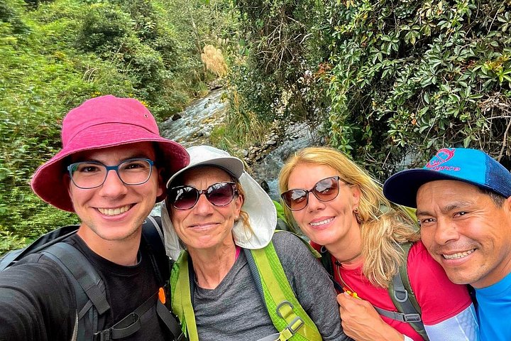Vandre Inkastien til Machu Picchu, Peru, med gamle ruiner, bjerglandskaber og togrejser, foto 16 | wizardtrip