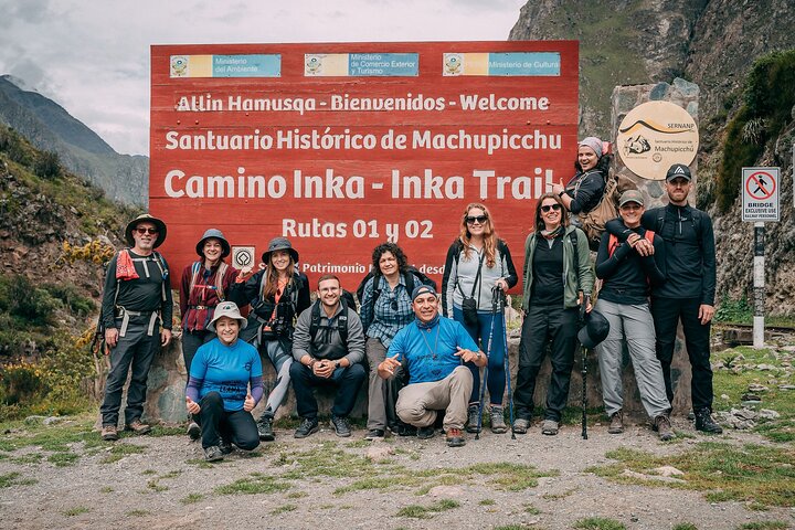 Vandre Inkastien til Machu Picchu, Peru, med gamle ruiner, bjerglandskaber og togrejser, foto 24 | wizardtrip