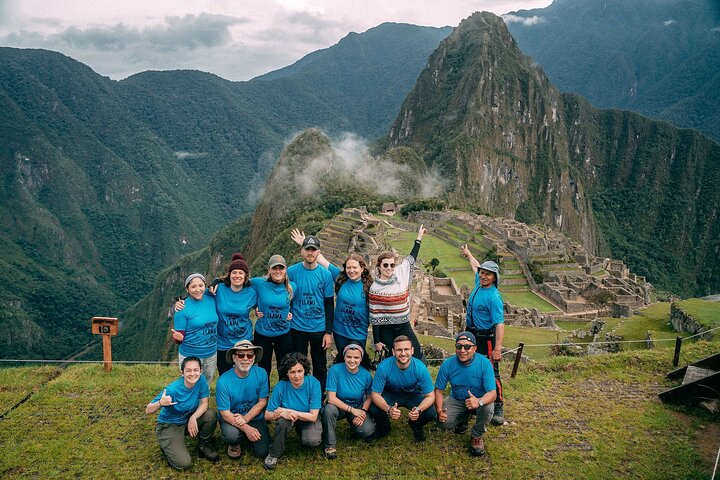 Vandre Inkastien til Machu Picchu, Peru, med gamle ruiner, bjerglandskaber og togrejser, foto 26 | wizardtrip