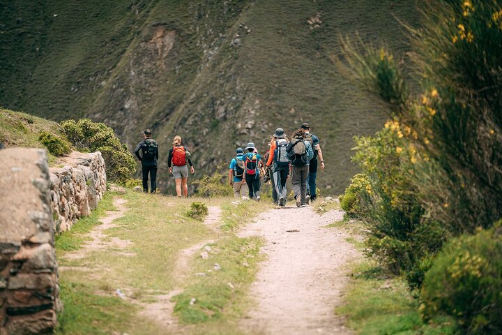 Vandre Inkastien til Machu Picchu, Peru, med gamle ruiner, bjerglandskaber og togrejser, foto 34 | wizardtrip