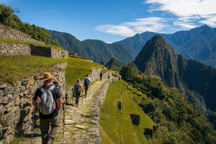2-daagse Inca Trail naar Machu Picchu met Vistadome Trein | wizardtrip