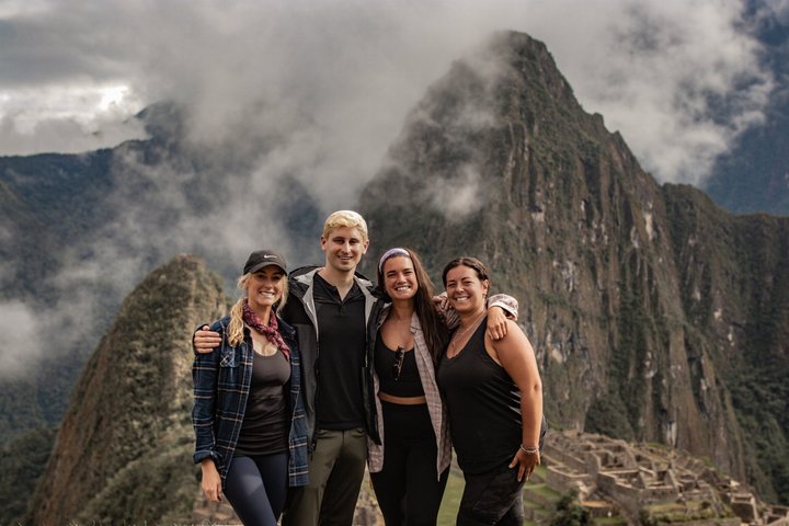 Trek de deux jours sur le Chemin Inca vers Machu Picchu avec train Vistadome, Pérou, photo 14 | wizardtrip