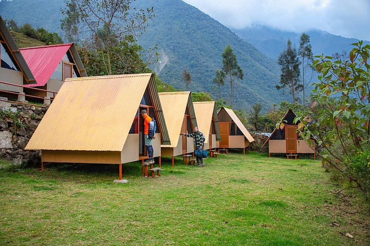Trekking pelos Andes até Machu Picchu, com paisagens montanhosas deslumbrantes e ruínas antigas, foto 16 | wizardtrip