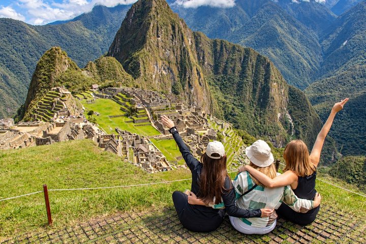 Visite guidée privée du Machu Picchu, Pérou, explorant d'anciennes ruines incas et des paysages magnifiques, photo 14 | wizardtrip