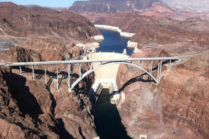 Luxe helikoptertour naar de Grand Canyon West Rim vanuit Las Vegas met champagne picknick, foto 7 | wizardtrip