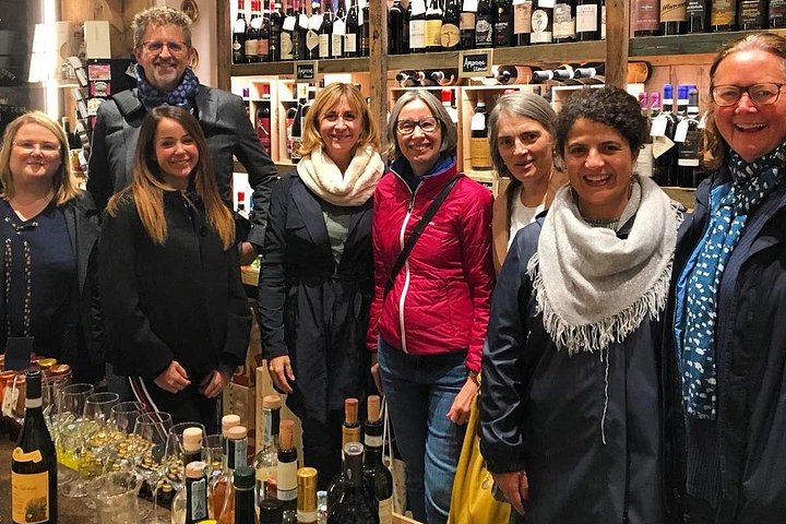 Food and wine walking tour in Verona, Italy, exploring local delicacies and hidden streets, photo 21 | wizardtrip