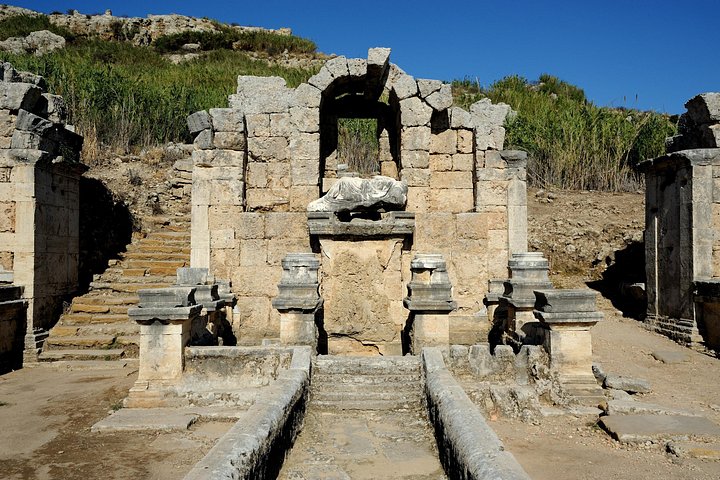 Explore ancient ruins and natural wonders on a historical tour of Perge, Aspendos, Side, and Manavgat Waterfall in Antalya, photo 7 | wizardtrip