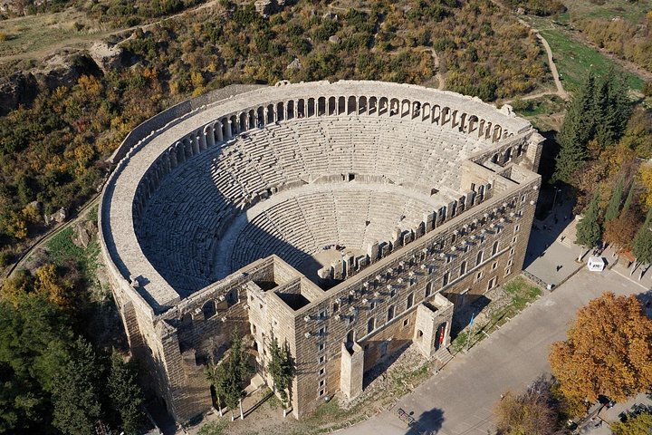 Explore ancient ruins and natural wonders on a historical tour of Perge, Aspendos, Side, and Manavgat Waterfall in Antalya, photo 8 | wizardtrip