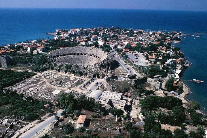 Explore ancient ruins and natural wonders on a historical tour of Perge, Aspendos, Side, and Manavgat Waterfall in Antalya, photo 16 | wizardtrip