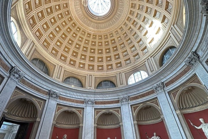 Tur i lille gruppe til Vatikanmuseerne, Sixtinerkapellet og Peterskirken i Rom, foto 24 | wizardtrip