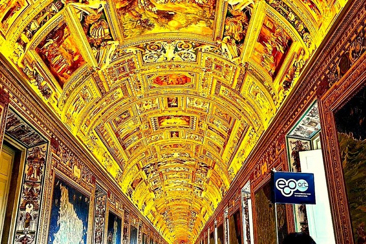 Skip the Line: Vatican Museums, Sistine Chapel Tour & St. Peter's | wizardtrip