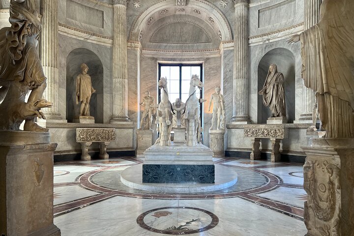 Visite guidée des Musées du Vatican, de la Chapelle Sixtine et de la Basilique Saint-Pierre à Rome, photo 21 | wizardtrip