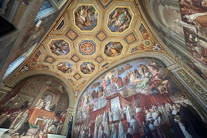 Visite guidée des Musées du Vatican, de la Chapelle Sixtine et de la Basilique Saint-Pierre à Rome, photo 23 | wizardtrip