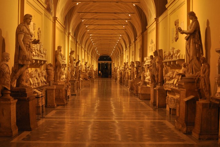 Visite guidée des Musées du Vatican, de la Chapelle Sixtine et de la Basilique Saint-Pierre à Rome, photo 31 | wizardtrip