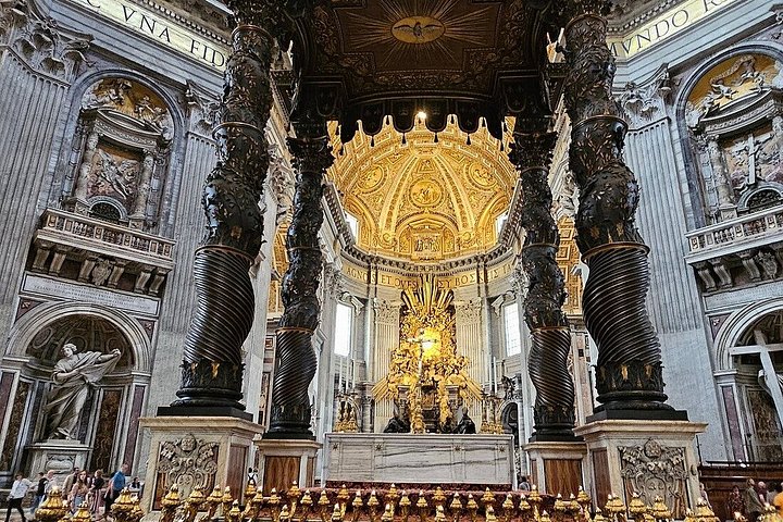 Visite guidée des Musées du Vatican, de la Chapelle Sixtine et de la Basilique Saint-Pierre à Rome, photo 38 | wizardtrip