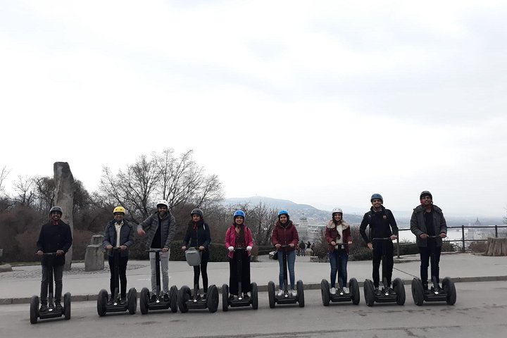 Explore Budapest's historic landmarks and scenic views on an exciting Segway tour, photo 10 | wizardtrip