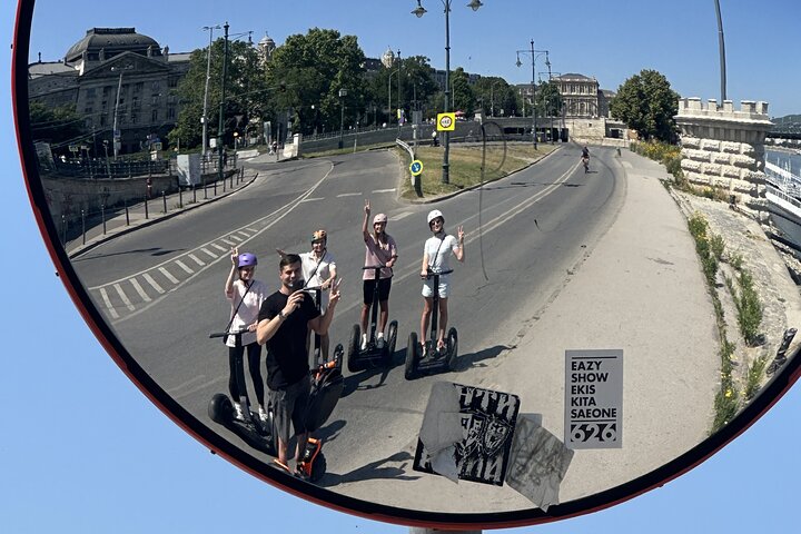 Explore Budapest's historic landmarks and scenic views on an exciting Segway tour, photo 12 | wizardtrip