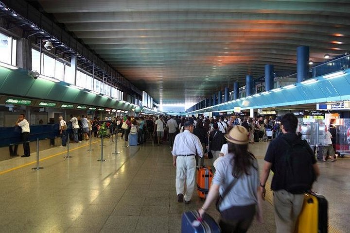 Delt minibuss transport fra Civitavecchia havn til hoteller i Roma eller Fiumicino flyplass, foto 6 | wizardtrip