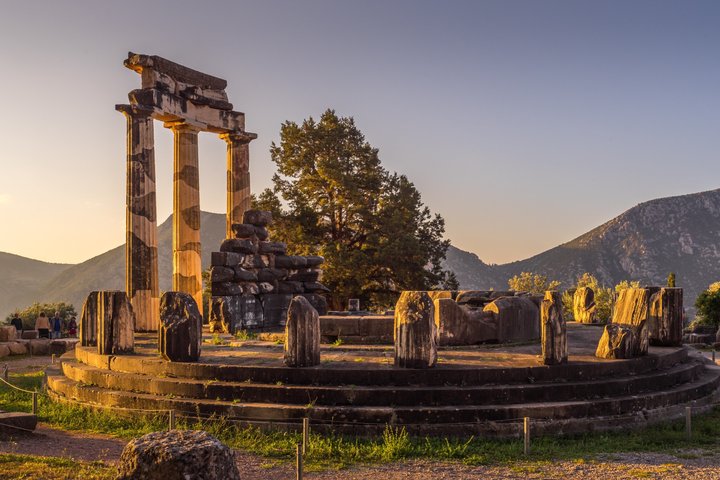 Privétour naar Delphi vanuit Athene, met oude ruïnes, musea en schilderachtige uitzichten op de bergen, foto 6 | wizardtrip