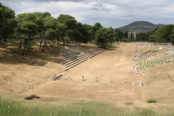 Privétour naar Delphi vanuit Athene, met oude ruïnes, musea en schilderachtige uitzichten op de bergen, foto 12 | wizardtrip