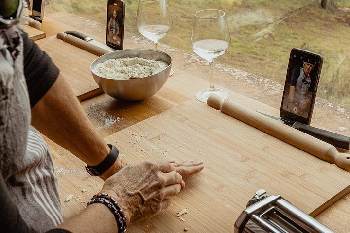 Praktisk toscansk madlavningskursus med udsigt over vinmarkerne og Brunello-vinsmagning i Siena, Italien, foto 21 | wizardtrip