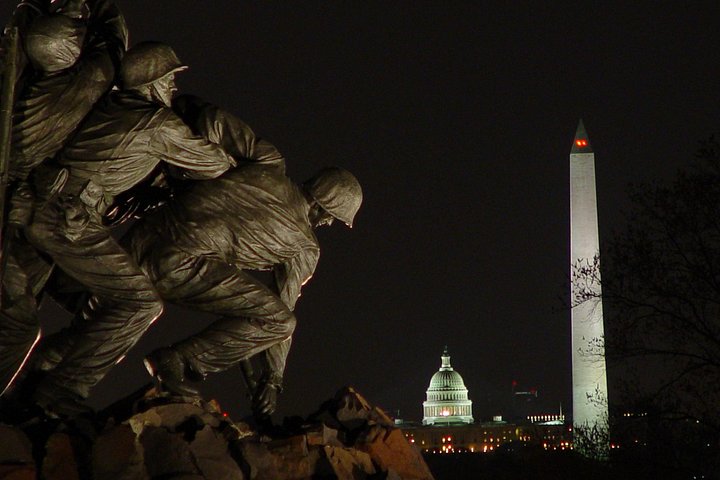 Privat nattur av opplyste Washington DC-monumenter, inkludert Lincoln Memorial og White House, foto 23 | wizardtrip