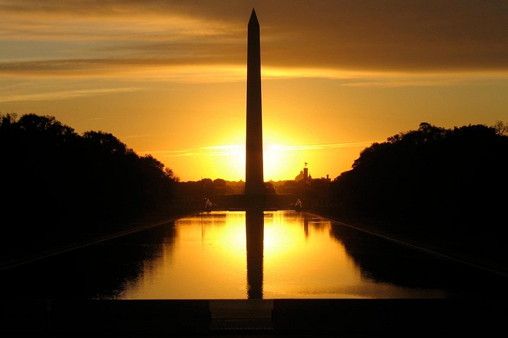 Privat nattur av opplyste Washington DC-monumenter, inkludert Lincoln Memorial og White House, foto 30 | wizardtrip