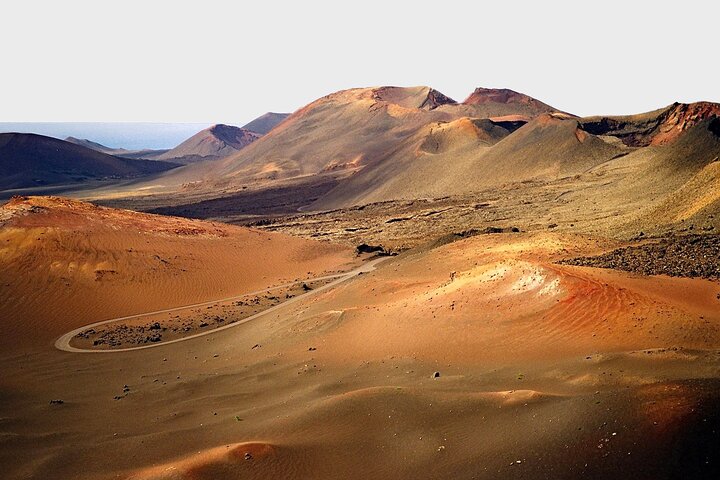 Erkunden Sie Lanzarotes Vulkanlandschaften, darunter Timanfaya und Jameos del Agua, Foto 14 | wizardtrip