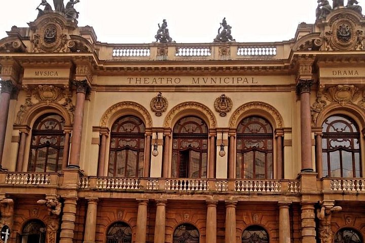 Tour guiado privado explorando os marcos icônicos de São Paulo, distritos culturais e arte de rua vibrante, foto 29 | wizardtrip