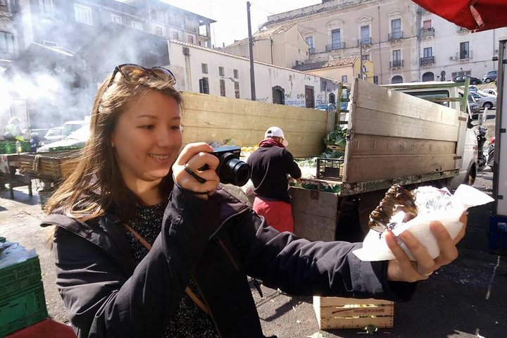 Catania street food tour with market exploration and local delicacies, photo 20 | wizardtrip