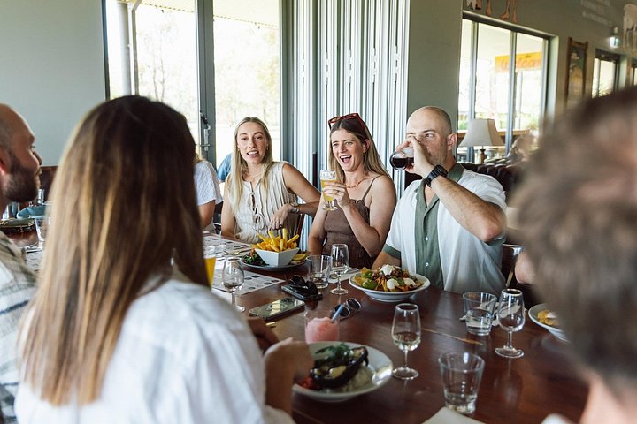 Premium wine and gin tasting tour in Hunter Valley from Sydney, Australia, photo 14 | wizardtrip