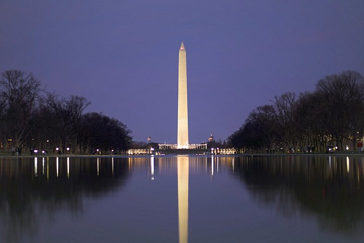 Night tour of Washington DC monuments, including the White House and Lincoln Memorial, with guided commentary, photo 25 | wizardtrip