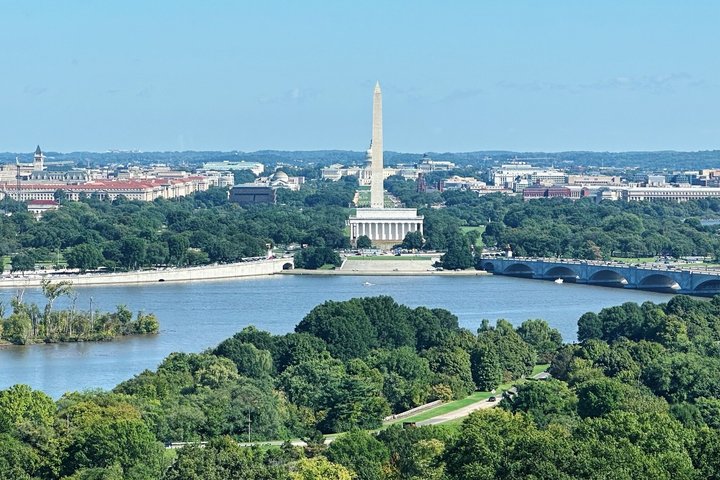 Rundtur till Washington DC:s landmärken inklusive monument, National Mall och båtkryssning på Potomacfloden, foto 9 | wizardtrip