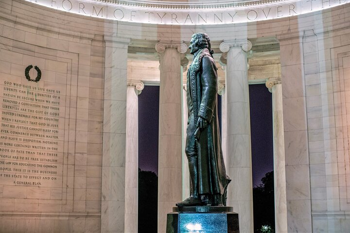 Rundtur till Washington DC:s landmärken inklusive monument, National Mall och båtkryssning på Potomacfloden, foto 24 | wizardtrip