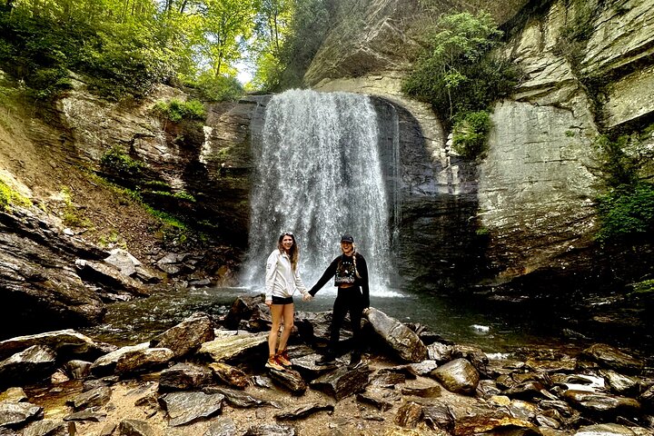 Vattenfall Jeep Tour - Backroads and Scenic Views | wizardtrip