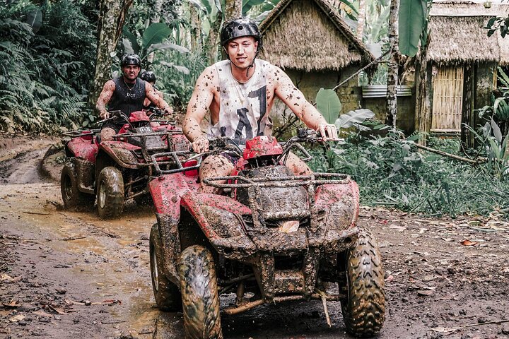 Experimente um emocionante passeio de quadriciclo em Ubud, Indonésia, navegando por trilhas na selva, cavernas e cachoeiras, foto 19 | wizardtrip