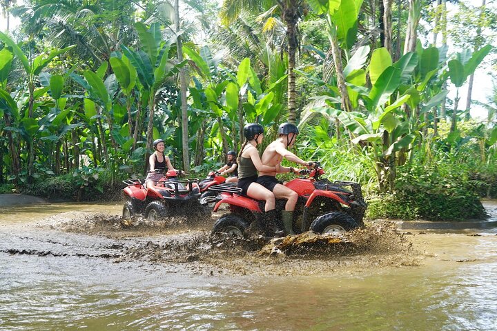 Experimente um emocionante passeio de quadriciclo em Ubud, Indonésia, navegando por trilhas na selva, cavernas e cachoeiras, foto 31 | wizardtrip