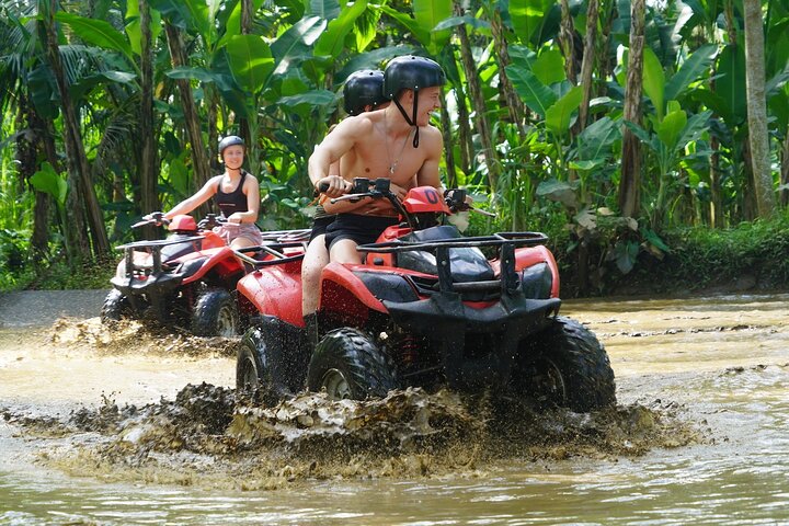 Experimente um emocionante passeio de quadriciclo em Ubud, Indonésia, navegando por trilhas na selva, cavernas e cachoeiras, foto 32 | wizardtrip