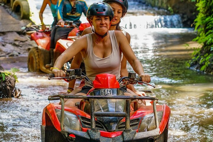 Experimente um emocionante passeio de quadriciclo em Ubud, Indonésia, navegando por trilhas na selva, cavernas e cachoeiras, foto 41 | wizardtrip