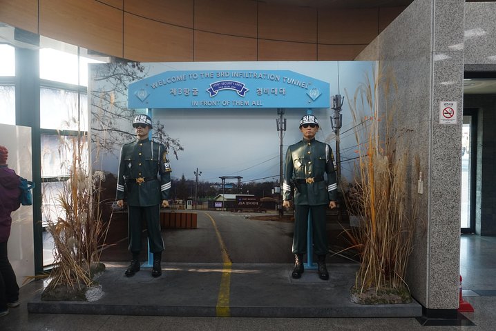 Tur til Koreas Demilitariserede Zone (DMZ) fra Seoul, inklusive historiske steder og observatorier, foto 15 | wizardtrip