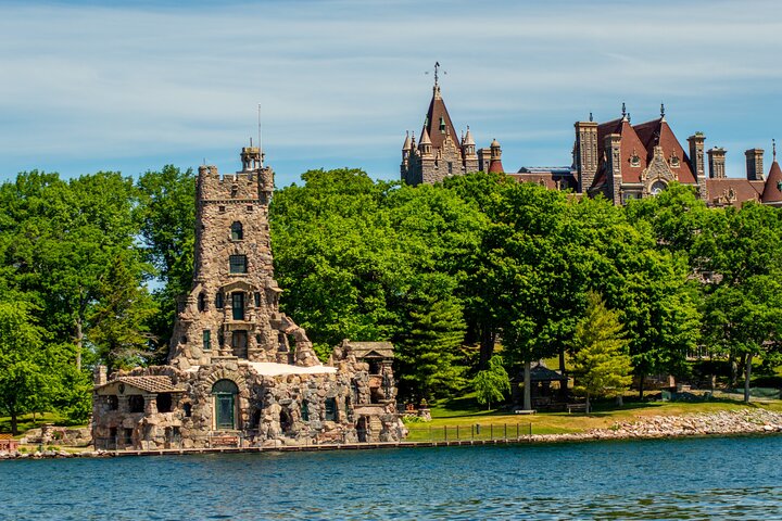Båttur i Tusenöarna, inklusive Boldt Castle och vattenfronter i NY och Ontario, foto 8 | wizardtrip