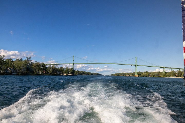 Båttur i Tusenöarna, inklusive Boldt Castle och vattenfronter i NY och Ontario, foto 11 | wizardtrip