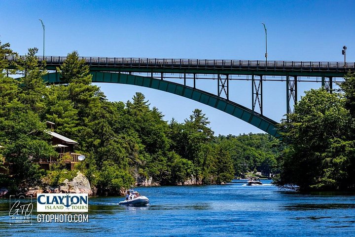 Båttur i Tusenöarna, inklusive Boldt Castle och vattenfronter i NY och Ontario, foto 12 | wizardtrip