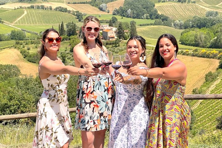 Tuscany Wine Tour: 2 Wineries & San Gimignano from Florence | wizardtrip