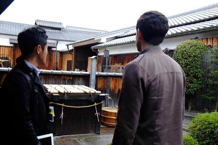 京都の酒蔵見学と利き酒体験ツアー。酒の試飲とフードペアリングが含まれます、写真9 | wizardtrip
