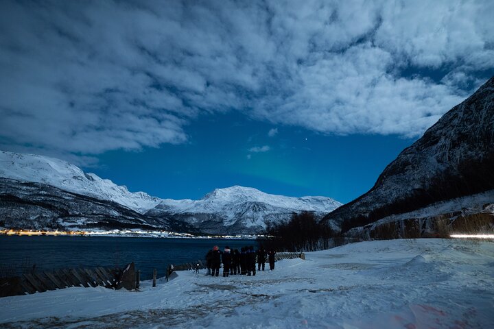 Chasse aux aurores boréales en bus à Tromsø, Norvège, avec guides professionnels et photos incluses, photo 11 | wizardtrip