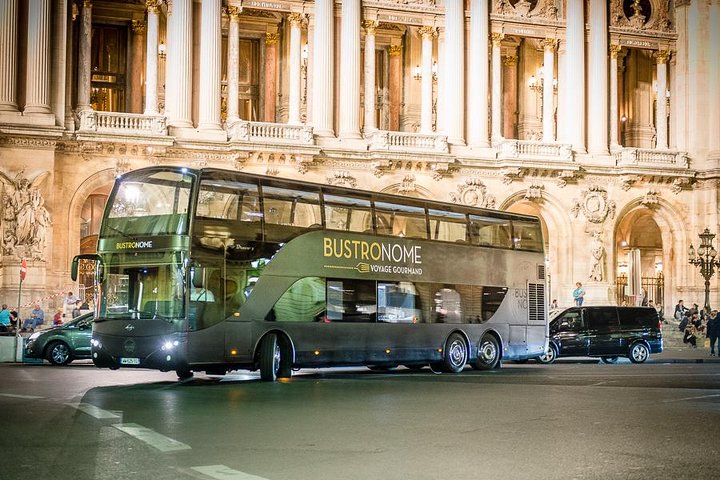 Goditi una cena gourmet con vista panoramica sui monumenti di Parigi da un bus a due piani, foto 6 | wizardtrip