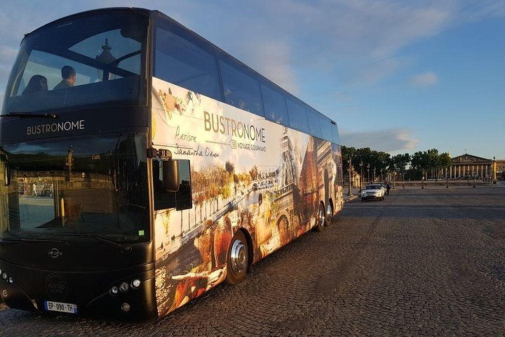 Goditi una cena gourmet con vista panoramica sui monumenti di Parigi da un bus a due piani, foto 15 | wizardtrip