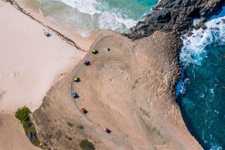Off-road UTV-eventyr, der udforsker Arubas barske nordkyst, besøger strande og historiske steder, foto 7 | wizardtrip